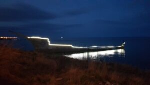 Sorpresa causa llamativa iluminación de los restos del Lonsdale
