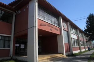 Liceo Industrial no se plegará a paro nacional de profesores