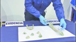 Encuentran osamentas humanas de 80 años de antigüedad