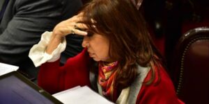 Exfuncionario de Gobierno acusa a Kirchner hijo de ser parte de la red de corrupción transandina