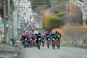 Emilio Crema en MTB y Esteban Marín en Running fueron las figuras del “Cerro Arriba”