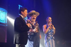 El Huaso Filomeno y El Legado fueron la guinda de la torta festivalera