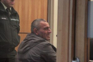 Sujeto es detenido por intentar asaltar a hombre de 78 años