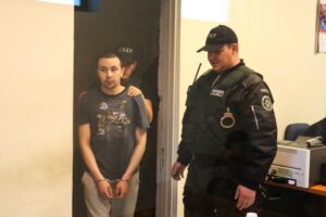 Sujeto agredió de puño a mamá y a tío tras discusión en sector sur