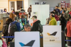 Pasajes aéreos bajarían 6% durante septiembre y hasta 16% en 2020