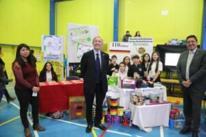 Masiva concurrencia tuvo expoferia científico ambiental en Liceo Experimental