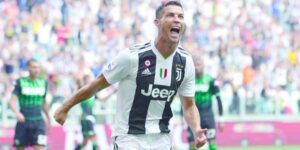 Cristiano Ronaldo debutó en las redes con un doblete