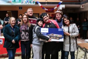 Las tres ganadoras de los barrios se preparan para competir por el título comunal