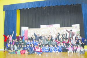 Escolares participaron de manera didáctica en Parlamento Escolar Elige Vivir Sano