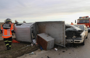 Dos personas resultaron lesionadas en accidente de tránsito