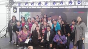 Participantes de la mesa indígena de la región celebran su día en Santiago
