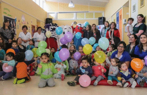 Niños y niñas disfrutaron de obra musical enfocada en el cuidado de la salud bucal