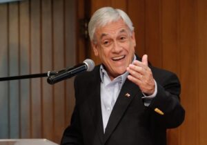 Magallánicos realizaron propuestas para  el desarrollo regional al Presidente Piñera