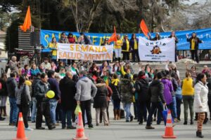 Puntarenenses marchan por inclusión en la salud mental
