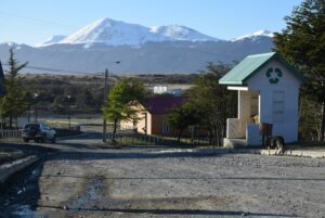Inician obras de pavimentación en 10 calles de Puerto Williams