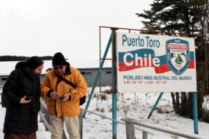 Energía Magallanes proyecta electrificar 24/7 localidades de Puerto Toro y Bahía Yendegaia