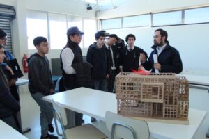Alumnos del Liceo Industrial accedieron a taller de AutoCAD
