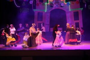 Con musical de “Coco” Escuela Paul Harris celebró sus 50 años de existencia