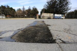Serviu anuncia que reparará 105 calles en Punta Arenas