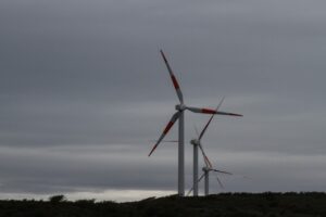 Denuncian posible alza de tarifas eléctricas locales