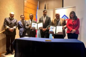 Pesca industrial firma acuerdo de “cero residuos” en el mar