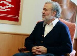 Benito Baranda califica como “farándula política” programa Compromiso País