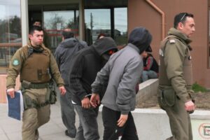 Capturan nuevamente a menor involucrado en tiroteo con Carabineros