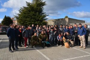 Funcionarios y fiscales del Ministerio Público y alumnos del Instituto don Bosco disfrutaron de muestra canina