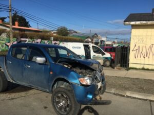 Una mujer lesionada y cuatro vehículos dañados en colisión
