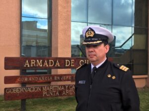 Armada asegura que está colaborando en investigación de las  licencias falsas otorgadas por una mujer a buzos mariscadores
