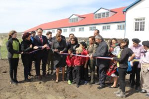 Emblemático patrimonio de Cerro Castillo comienza proceso de mejoramiento