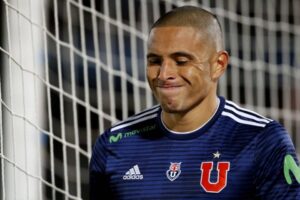 Los números de la delantera azul que complican a Kudelka
