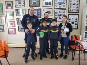 “Los niños entregan felicidad en base aérea de la Antártica”