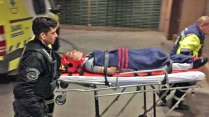 Gendarmes salvan a homicida de quitarse la vida