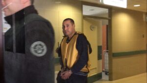 Imputado se apuñaló en plena visita a la cárcel por parte de juez de Garantía