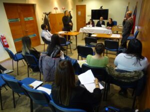 Defensores de Magallanes actualizan conocimientos en litigación