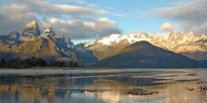 Cequa inaugura exposición fotográfica sobre Fiordo de Agostini