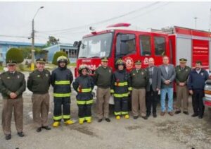 Presidente nacional de Bomberos entregó nuevo carro para la comuna de Primavera