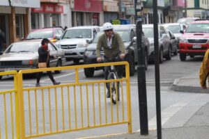 Hasta $ 47 mil de multa arriesgan ciclistas que circulen por veredas