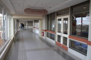Dirigentas vecinales molestas por postergación de cirugías en HCM