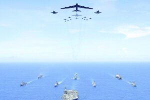 Advierten sobre retroceso del poderío militar de EE.UU.