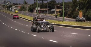 Magallánico lleva ocho meses recorriendo cada rincón de América en un rat rod