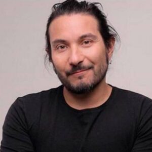 Felipe Avello: “Soy un comunicador y la manera que más me resulta atractiva de comunicar es a través del humor”