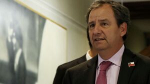Exministro de Educación valora proyecto “Aula Segura” y lo califica como necesario