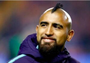 Barcelona ganó con presencia de Vidal en la cancha