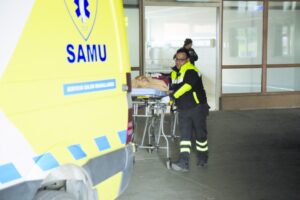 Joven quedó grave tras sufrir herida cortante en el cuello