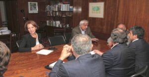 Dirigentes gremiales del transporte de carga se reunieron con ministra Hutt