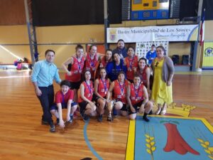 Cesteras magallánicas obtuvieron vicecampeonato en torneo laboral
