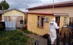 (Video) Macabro hallazgo de mujer fallecida dentro de su casa
