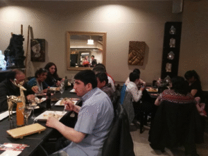 Magallánico regaloneó a cincuenta personas en situación de vulnerabilidad